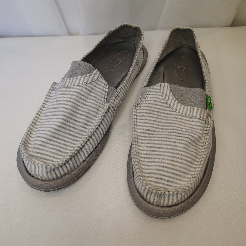 Sanuk Womens Size 7 Slip On Shoes Gray Striped Casual Comfort Loafers